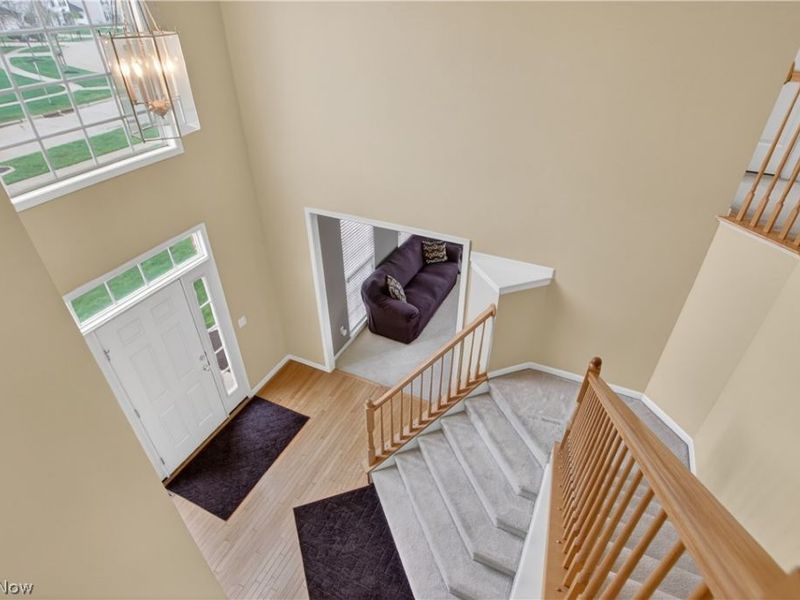 136 Stonesthrow Drive, Berea, OH 44017 Photo 4