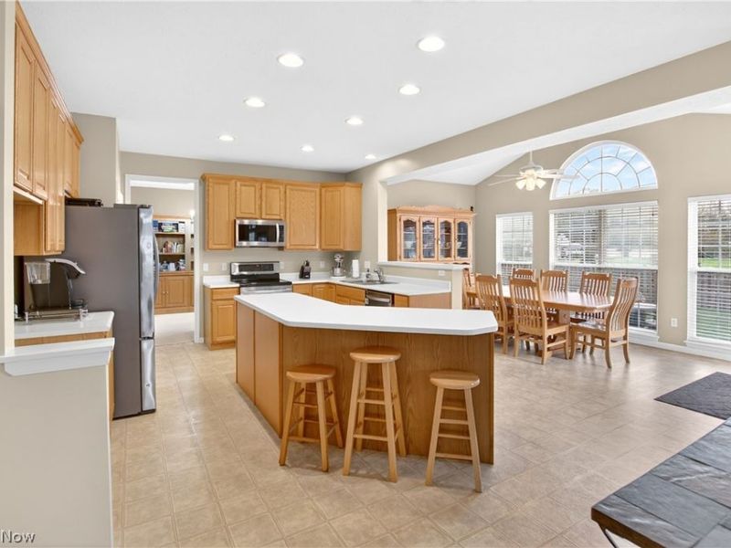 136 Stonesthrow Drive, Berea, OH 44017 Photo 5