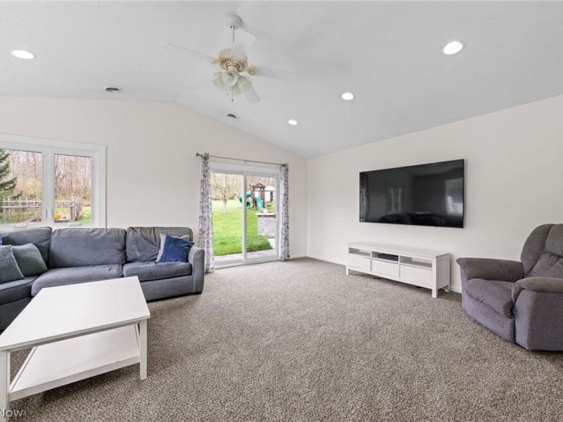 12440 Harold Drive, Chesterland, OH 44026 Photo 19