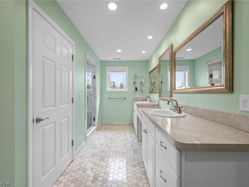 12440 Harold Drive, Chesterland, OH 44026 Photo 24