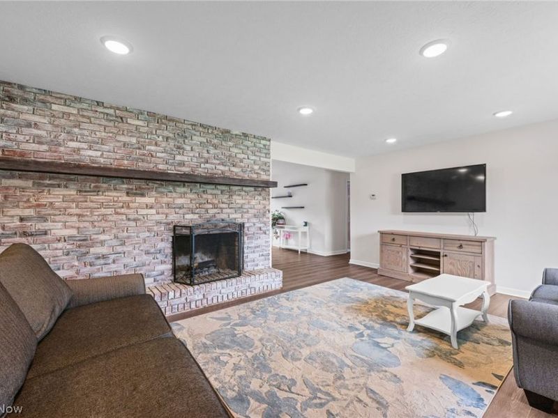 12440 Harold Drive, Chesterland, OH 44026 Photo 7