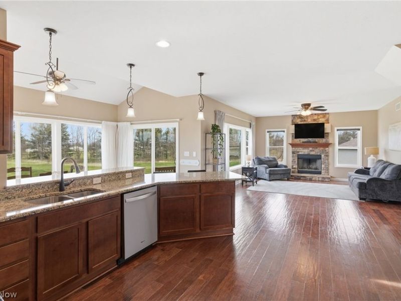 6347 Livia Lane, Medina, OH 44256 Photo 17