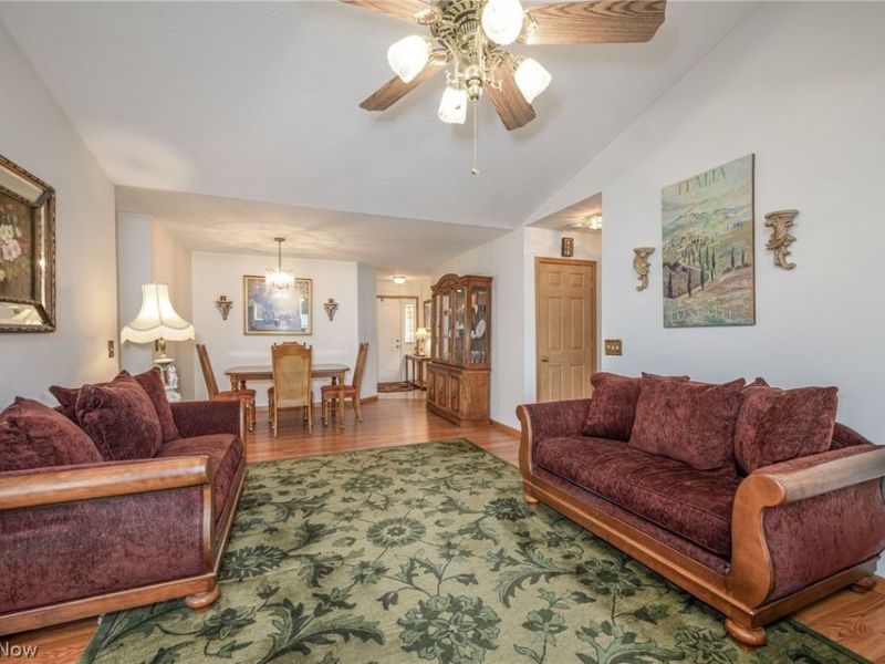 1432 Waters Edge Drive, Akron, OH 44313 Photo 6