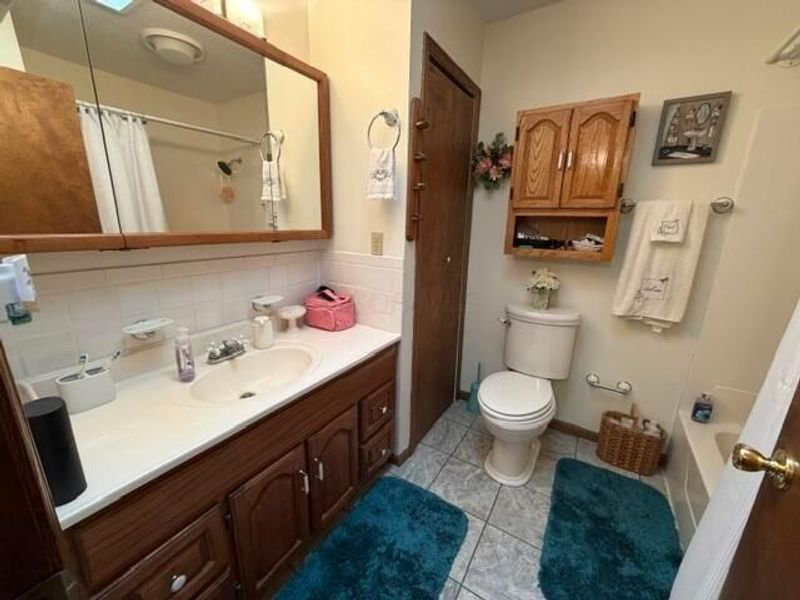 4630 Chestnut Hills Road NE, Newark, OH 43055 Photo 14