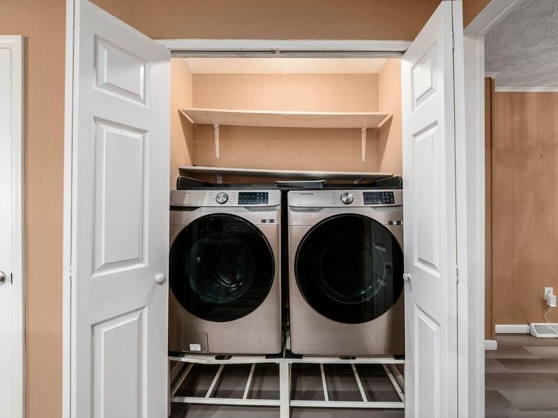 1914 Walden Drive , Columbus, OH 43229 Photo 17