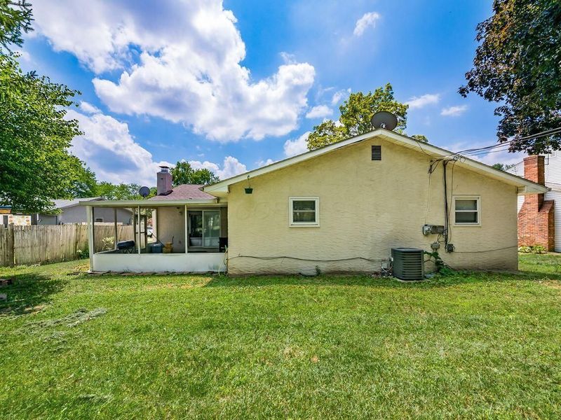 1914 Walden Drive , Columbus, OH 43229 Photo 27