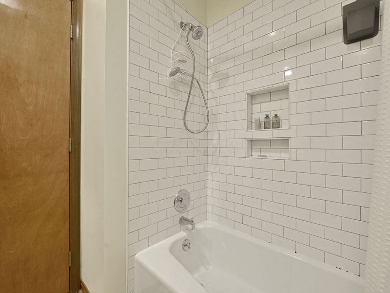 4953 Blendon Pond Drive, Westerville, OH 43081 Photo 24