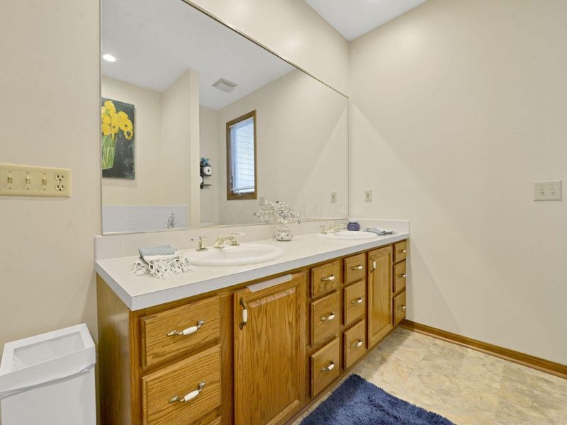 4953 Blendon Pond Drive, Westerville, OH 43081 Photo 29