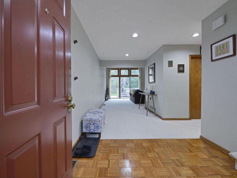 4953 Blendon Pond Drive, Westerville, OH 43081 Photo 6