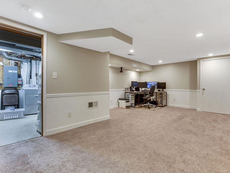 5876 Waterview Drive , Hilliard, OH 43026 Photo 20