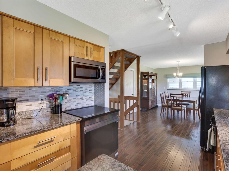 5876 Waterview Drive , Hilliard, OH 43026 Photo 8