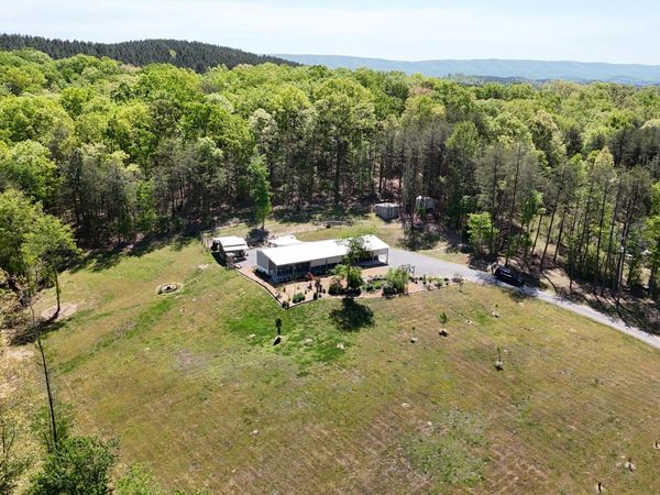 2175 S Dick Creek Road, LaFayette, GA 30728