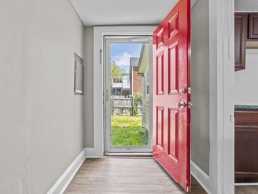 208 Holmes Street, Frankfort, KY 40601