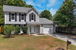 8467 Walsham Street photo 4