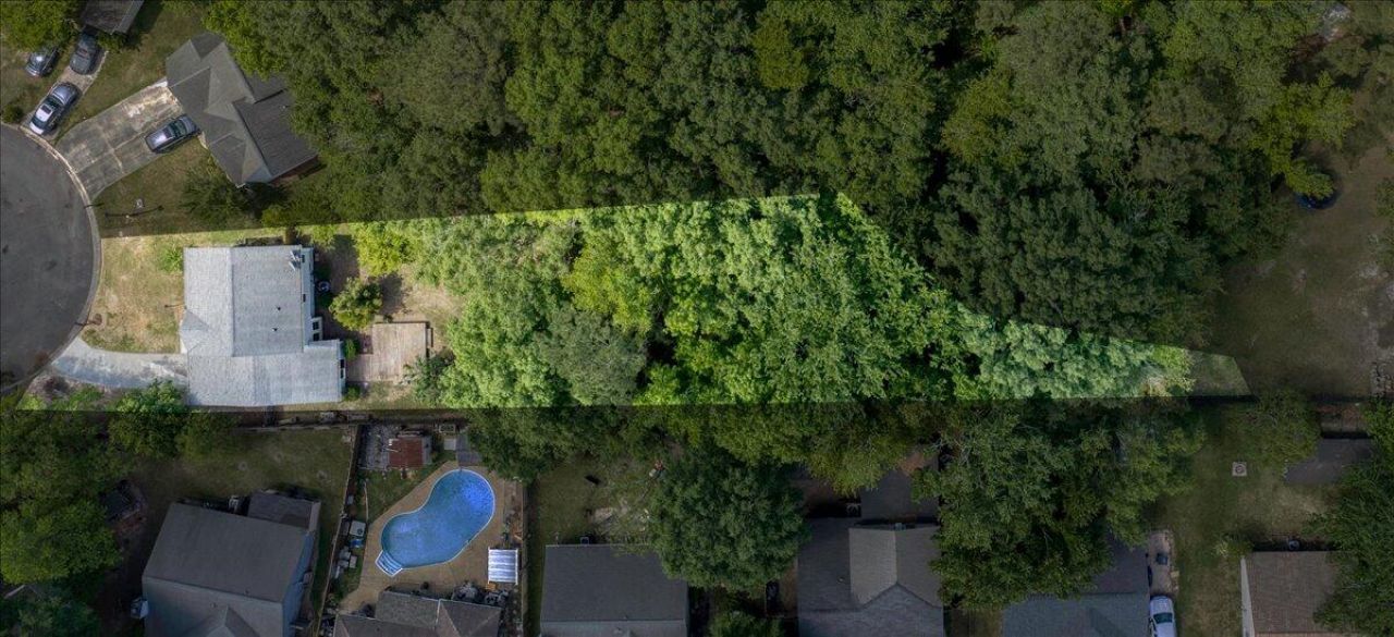 8467 Walsham Street Photo 42