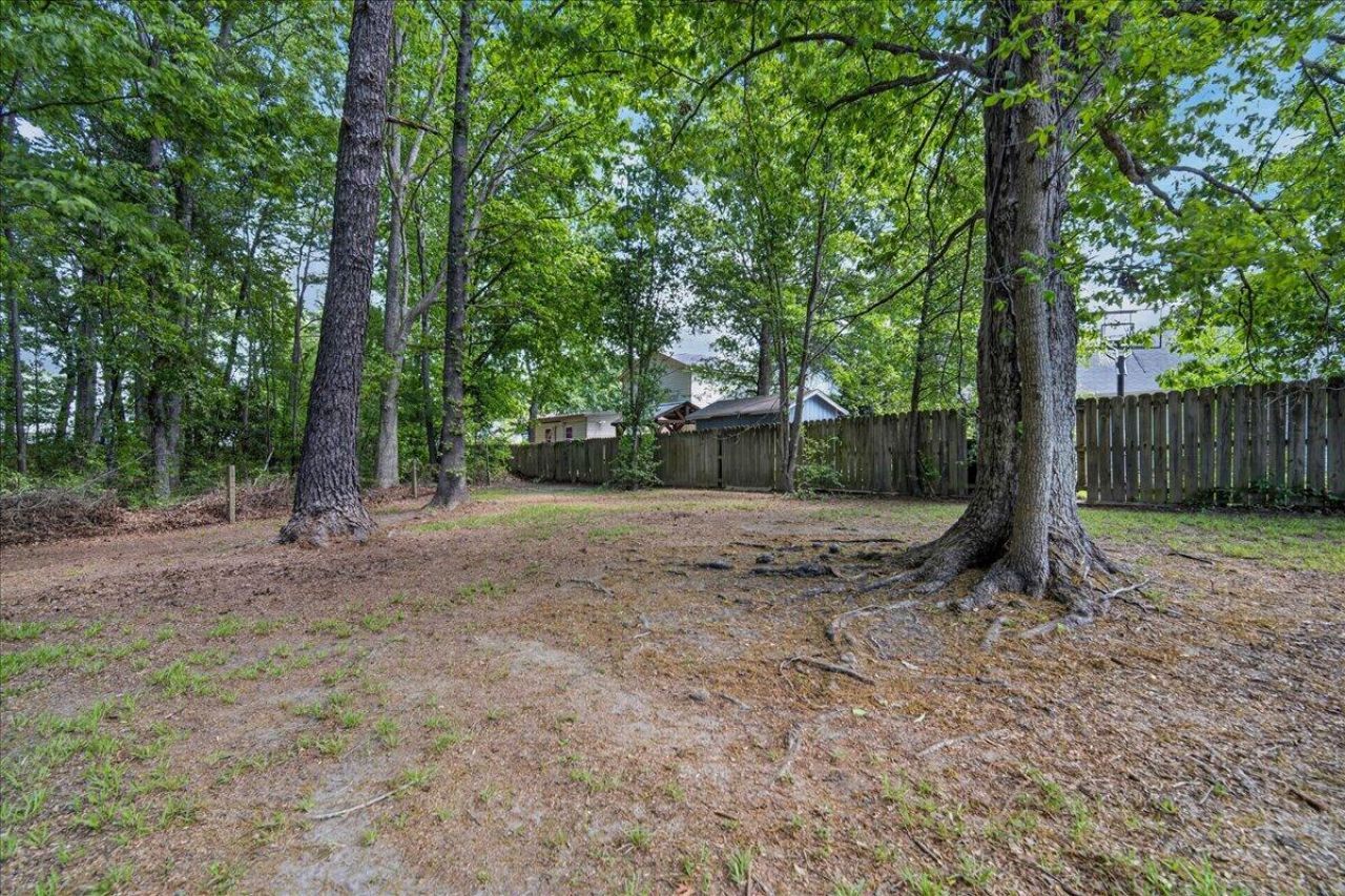 8467 Walsham Street Photo 69