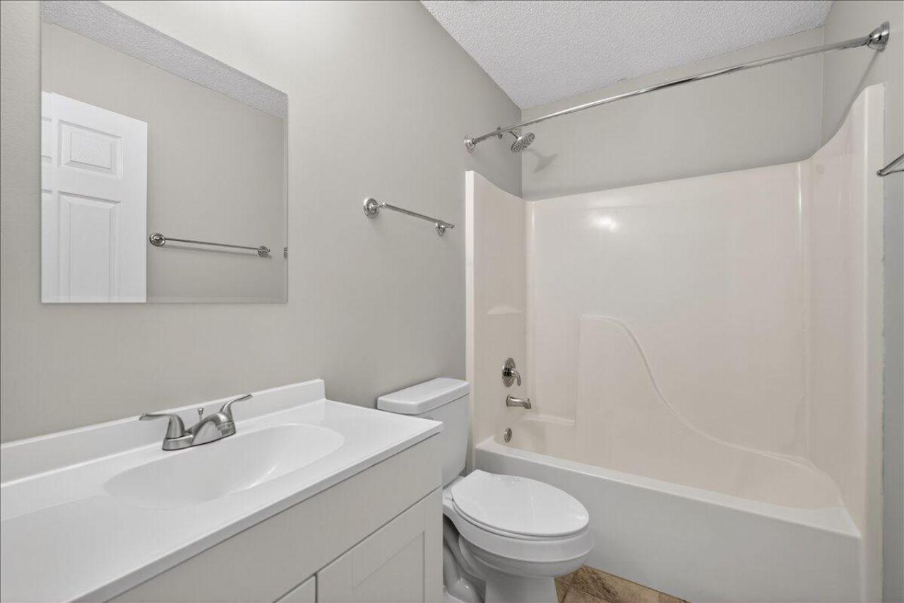 8467 Walsham Street Photo 74