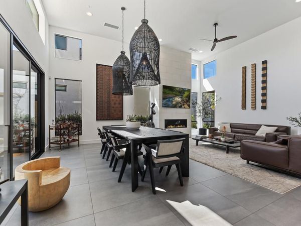 125 Blue Moon Drive, Palm Springs, CA 92262