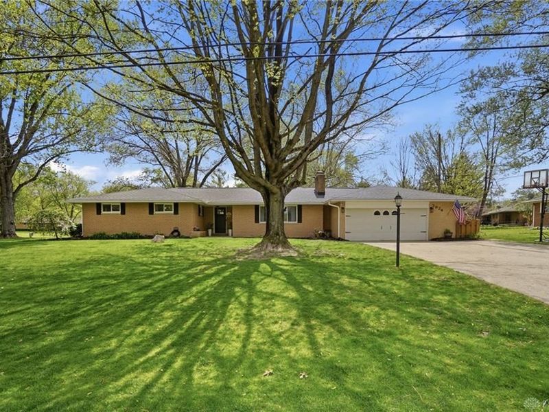 3924 Rexford Road, Beavercreek, OH 45430 Photo 3