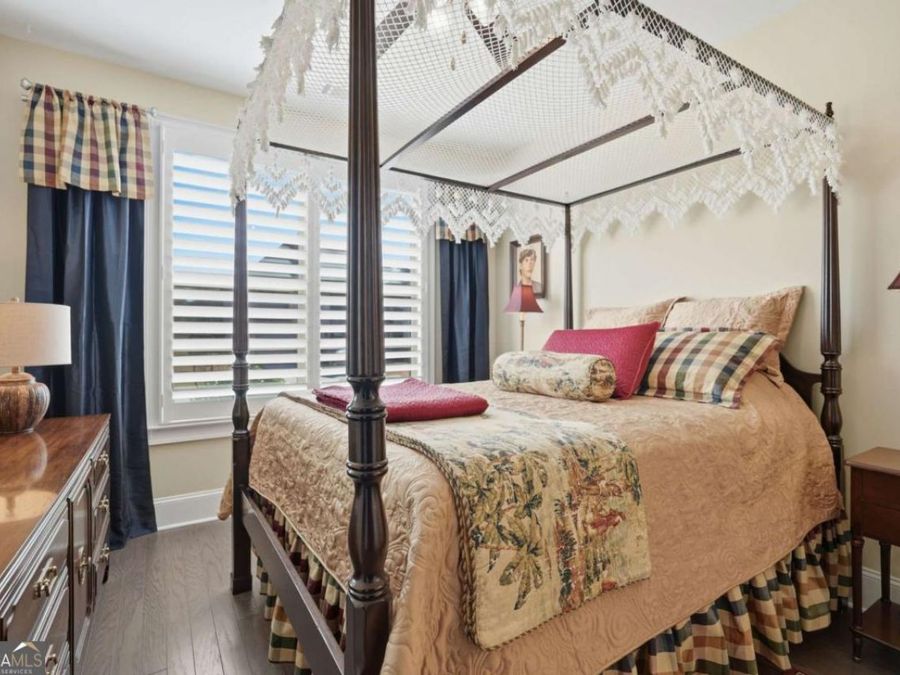 Property Image 39