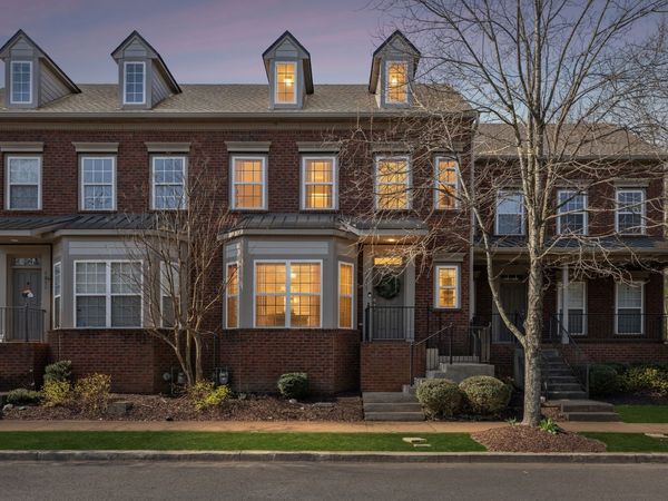 7053 Sunnywood Dr , Nashville, TN 37211