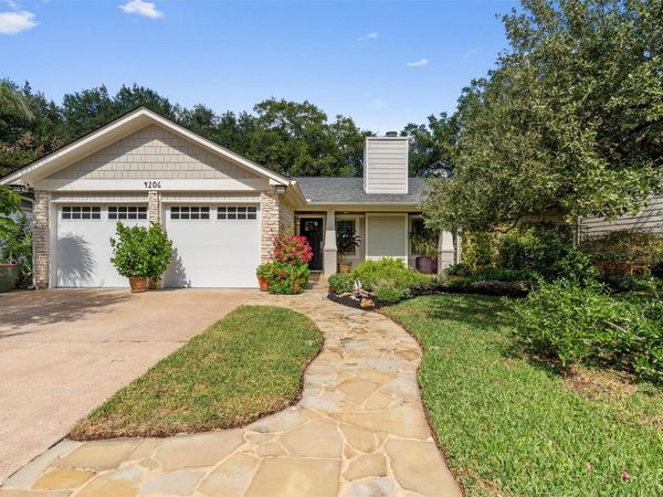 4206 Everest LN , Austin, TX 78727