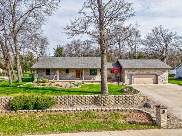 334 S Oak Lane , Streator, IL 61364