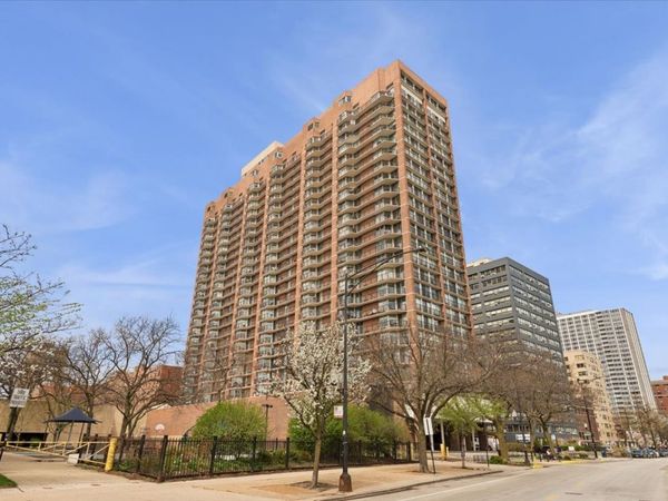 4170 N Marine Drive , Unit 18D, Chicago, IL 60613
