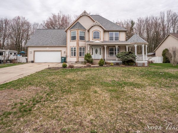 1106 Brookway Court, Norton Shores, MI 49441