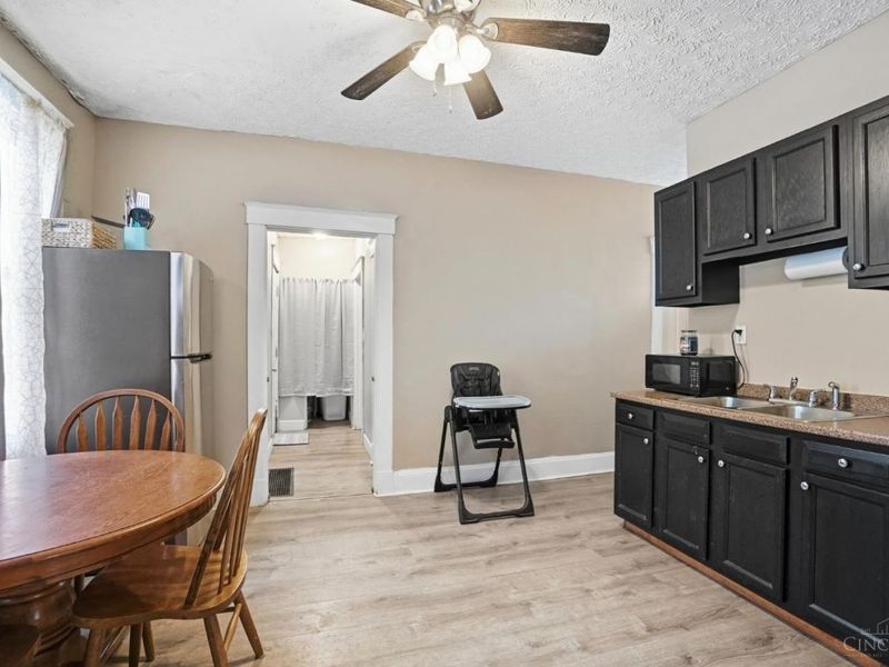 3719 Forest Court, Cheviot, OH 45211 Photo 11