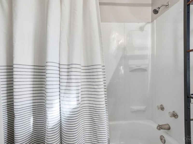 3719 Forest Court, Cheviot, OH 45211 Photo 15