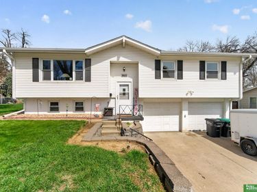 3921 Terrace Drive , Omaha, NE 68134