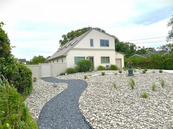 304 S Dunton Avenue , East Patchogue, NY 11772