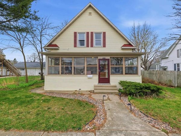 813 John Adams Street, Sauk City, WI 53583