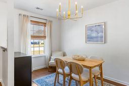 1323 Pinnacle Lane photo 4