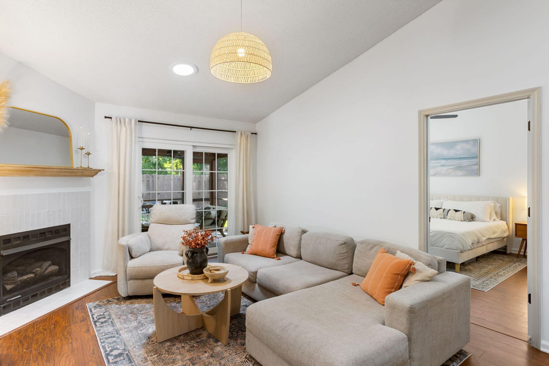 1323 Pinnacle Lane Photo 9