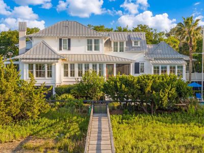 405 Seabreeze Lane, Sullivans Island, SC 29482