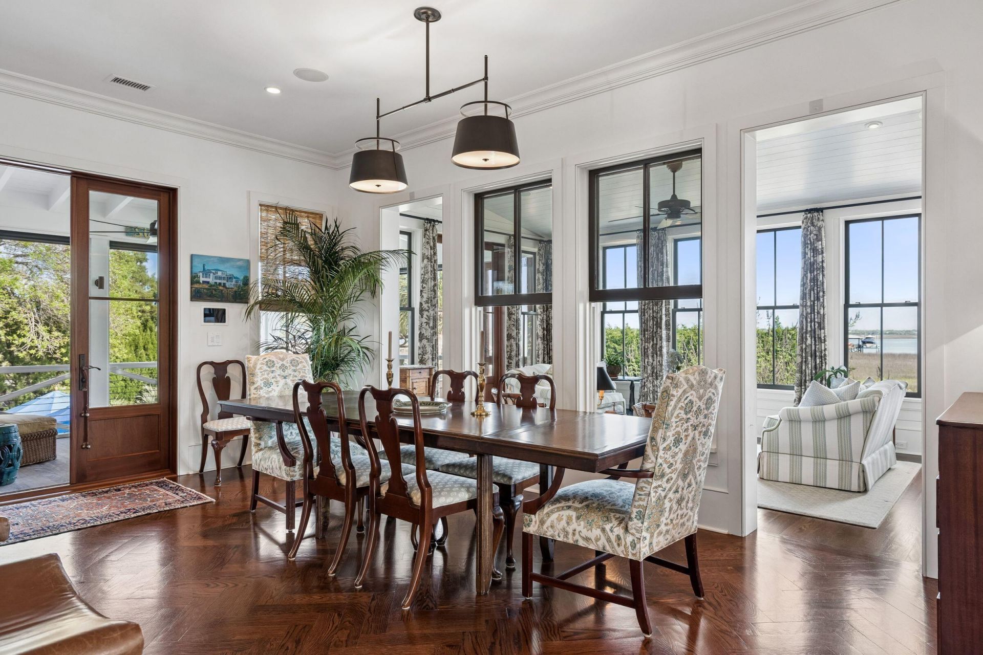 405 Seabreeze Lane Photo 18