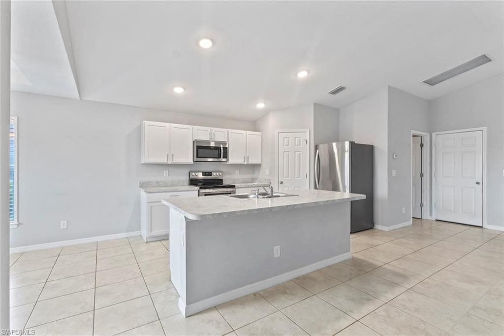 1319 NW 14th Pl, Cape Coral, FL 33993 Photo