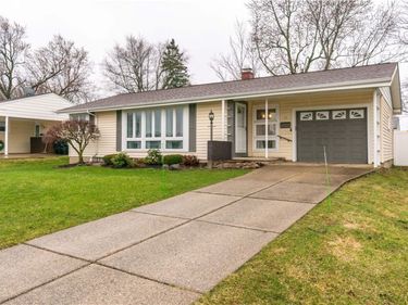 72 Saint Amelia Drive , Tonawanda, NY 14150