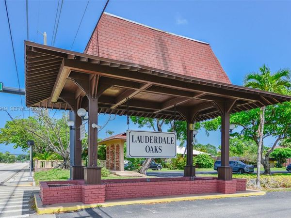 3071 NW 47th Ter , Unit 227, Lauderdale Lakes, FL 33313