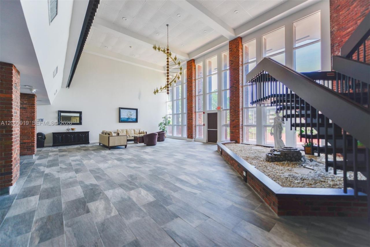 3071 NW 47th Ter, Unit 227, Lauderdale Lakes, FL 33313 Photo