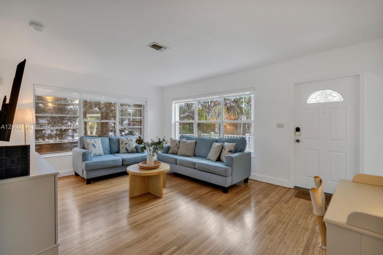 1031 NE Little River Dr, Unit 1031, Miami, FL 33138 Photo