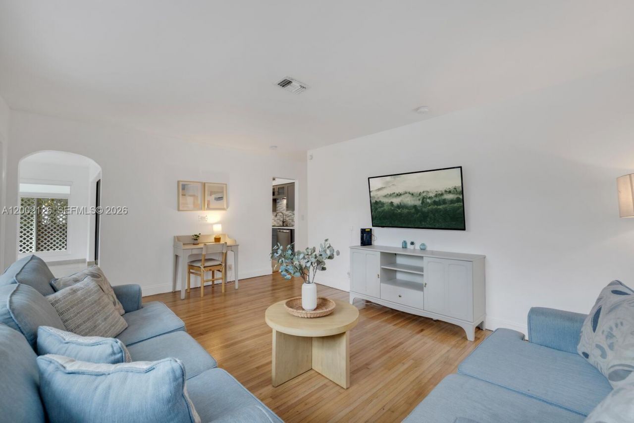 1031 NE Little River Dr, Unit 1031, Miami, FL 33138 Photo