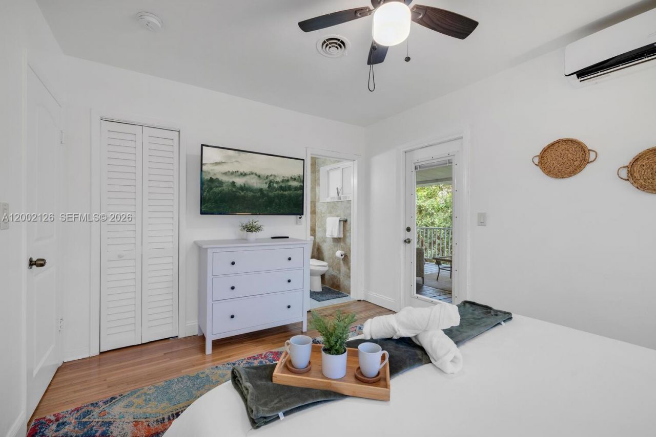 1031 NE Little River Dr, Unit 1031, Miami, FL 33138 Photo