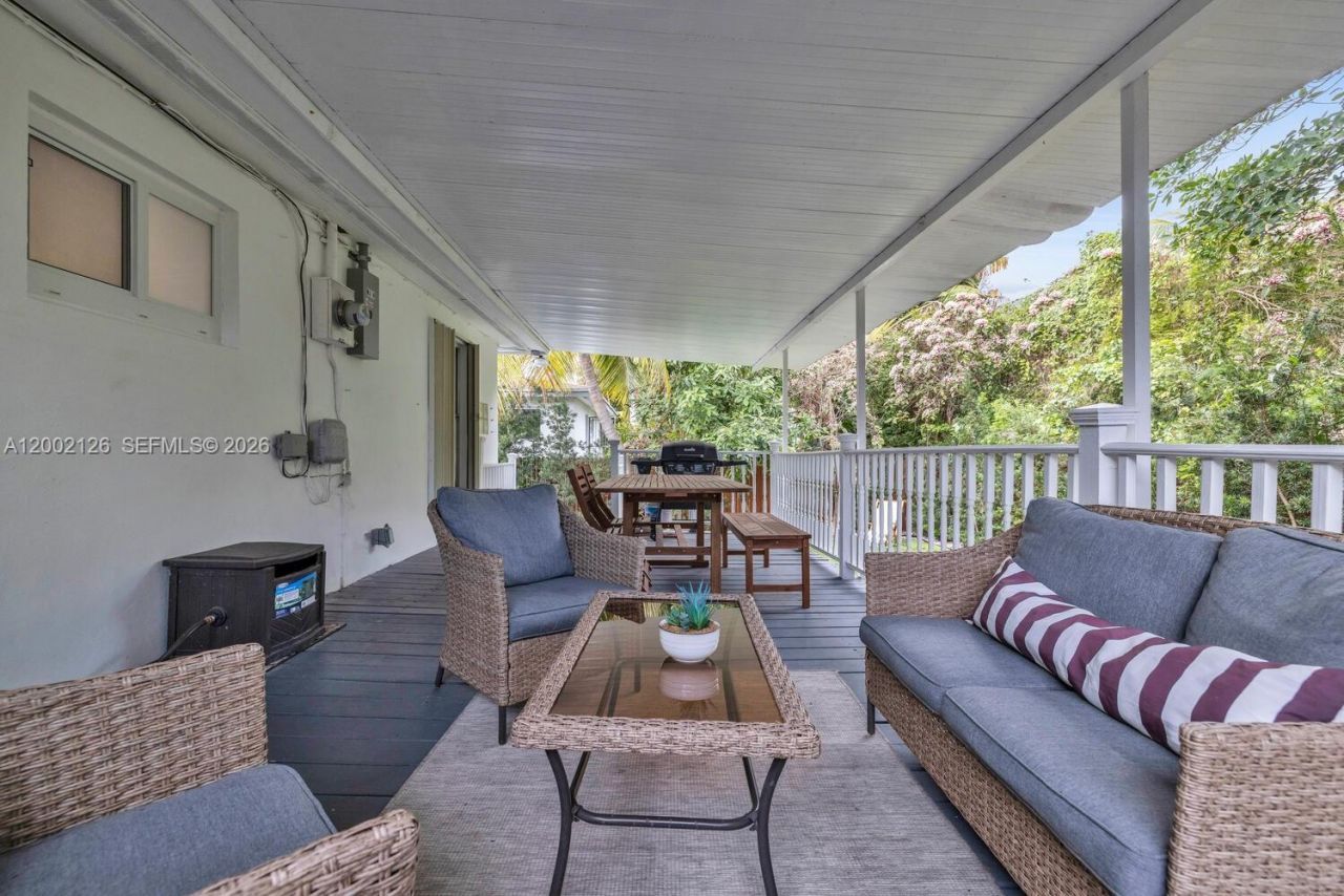 1031 NE Little River Dr, Unit 1031, Miami, FL 33138 Photo