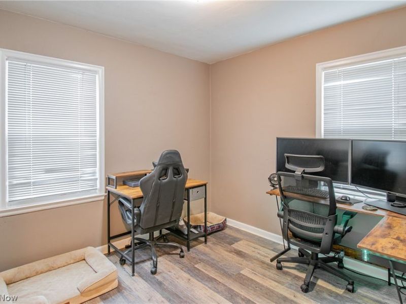 2447 24th Street, Cuyahoga Falls, OH 44223 Photo 12