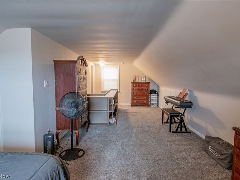 2447 24th Street, Cuyahoga Falls, OH 44223 Photo 18