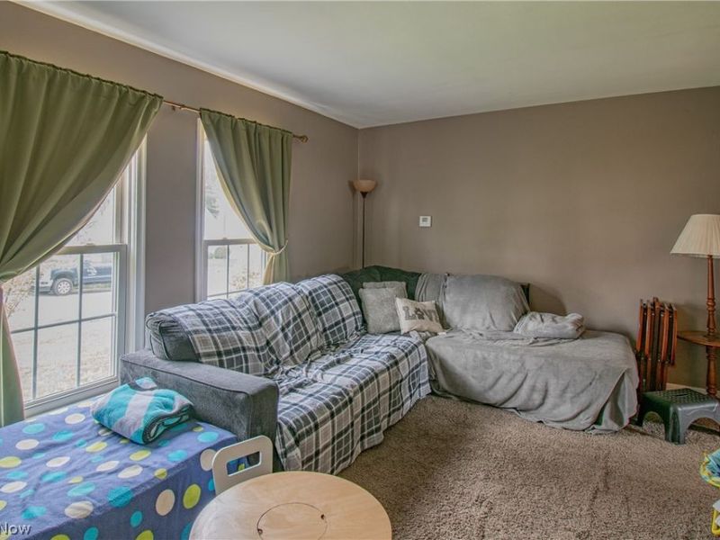 2447 24th Street, Cuyahoga Falls, OH 44223 Photo 9