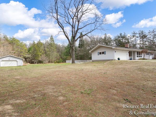 7040 Holly Drive, West Olive, MI 49460